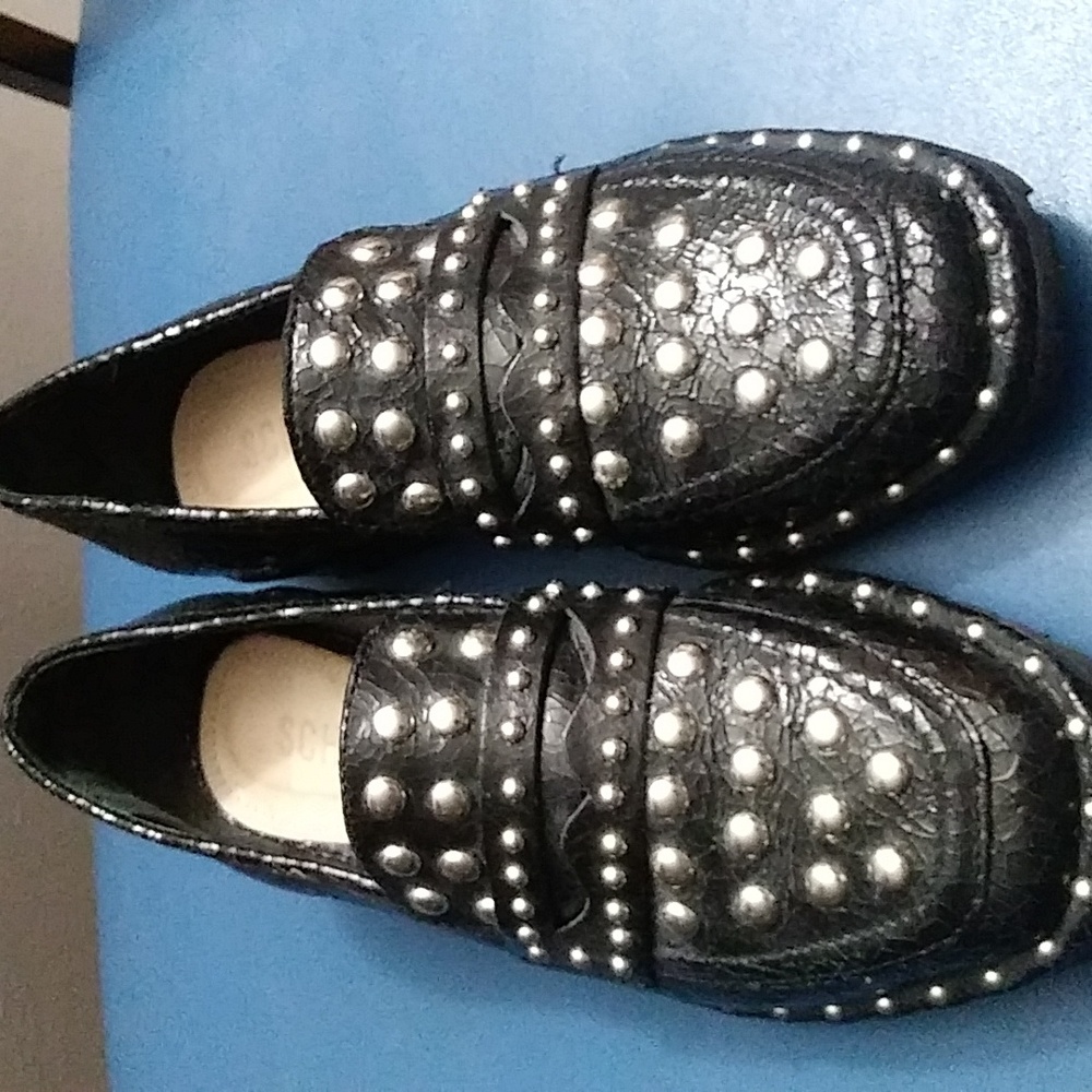 Schutz Shoes, Women size 6B, Black Leather